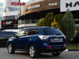 2013 Mitsubishi Outlander III, синий, 1048000 рублей, вид 5