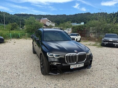 BMW X7 I (G07)
