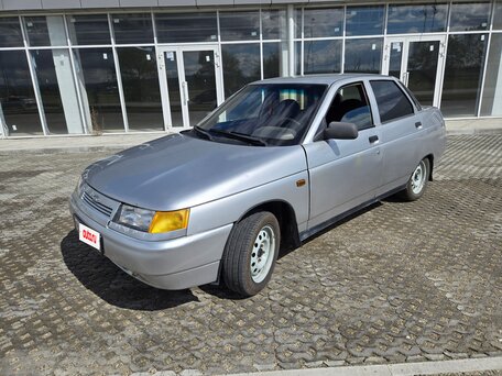 2005 Lada (ВАЗ) 2110, серебристый, 210000 рублей, вид 1