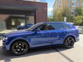 2021 Bentley Bentayga I Рестайлинг, синий, 23000000 рублей - вид 2