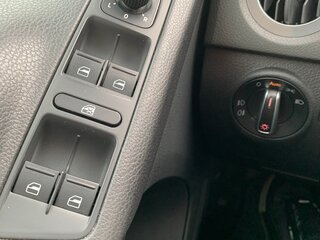 2015 Volkswagen Tiguan Euro 6 I Рестайлинг, белый, 1315000 рублей, вид 5