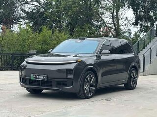 2025 Li Auto (Lixiang) L9 52.3 kWh I Рестайлинг, серый, 7929055 рублей, вид 1