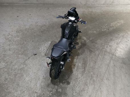 2018 Yamaha MT-07 (FZ-07), чёрный, 841589 рублей, вид 3