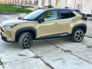 2021 Toyota Yaris Cross I, бежевый, 1880000 рублей, вид 2