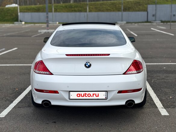 2008 BMW 6 серии 650i II (E63/E64) Рестайлинг, белый, 1990000 рублей - вид 5