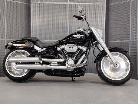 2018 Harley-Davidson Fat Boy, чёрный, 1929000 рублей, вид 1