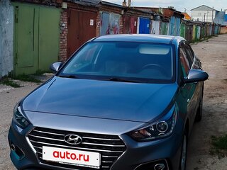 2018 Hyundai Solaris II, серый, 1500000 рублей, вид 2