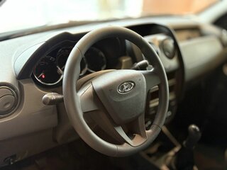 2025 Lada (ВАЗ) Largus I Рестайлинг, белый, 1642000 рублей, вид 4