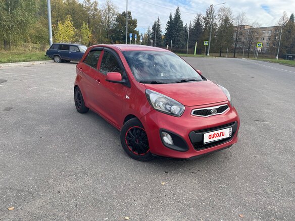 2011 Kia Picanto II, красный, 430000 рублей - вид 2