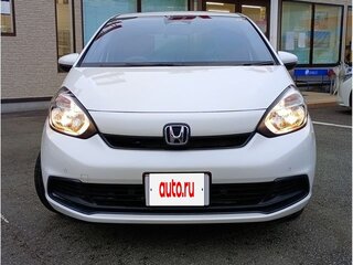 2024 Honda Fit IV Рестайлинг, белый, 1100014 рублей, вид 1
