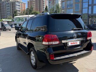 2011 Toyota Land Cruiser 200 Series, чёрный, 2900000 рублей, вид 4