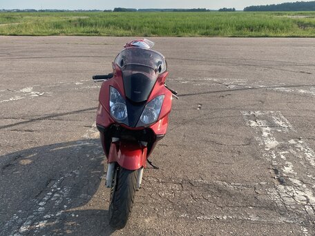 2003 Honda VFR 800, красный, 415000 рублей, вид 1