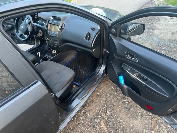 2014 Geely GC6, серый, 120000 рублей - вид 4
