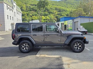 2021 Jeep Wrangler IV (JL), серый, 4900000 рублей, вид 3