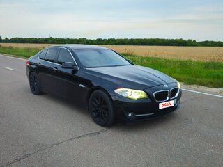 2012 BMW 5 серии 520i VI (F10/F11/F07), чёрный, 1800000 рублей, вид 2
