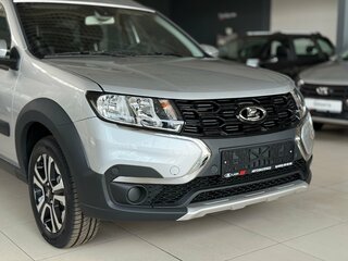 2025 Lada (ВАЗ) Largus Cross I Рестайлинг, серебристый, 2040000 рублей, вид 5
