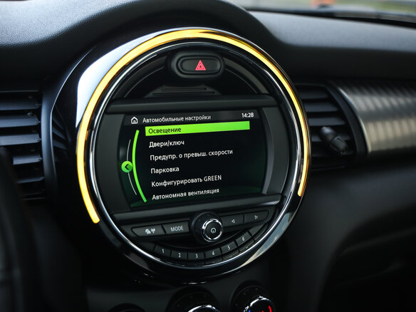 2020 Mini Hatch Cooper III (F55/F56) Рестайлинг, синий, 2333500 рублей - вид 20