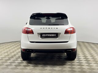 2012 Porsche Cayenne Diesel II (958), белый, 2149900 рублей, вид 4