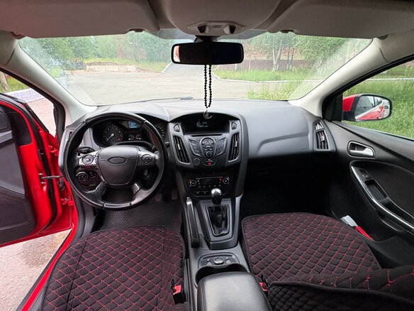 2013 Ford Focus III, красный, 850000 рублей - вид 13