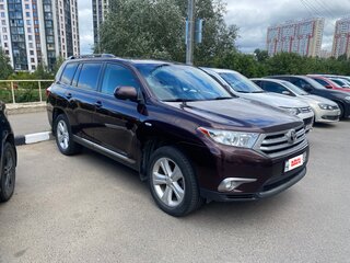 2013 Toyota Highlander II (XU40) Рестайлинг, пурпурный, 1900000 рублей, вид 2