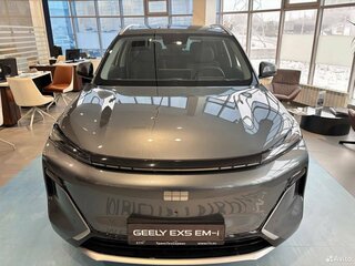2026 Geely EX5 Гибрид EM-R, серый, 3829990 рублей, вид 3
