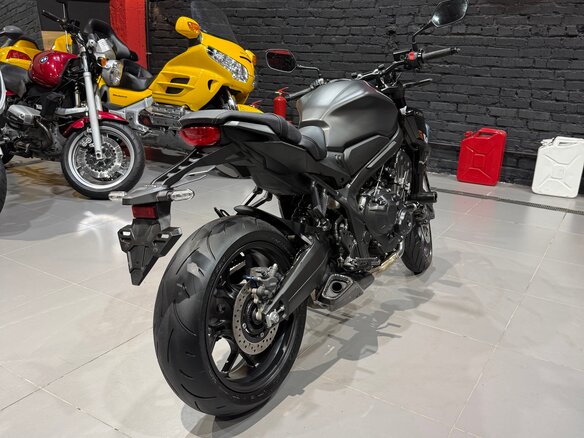 2023 Honda CB 650R, чёрный, 785000 рублей - вид 5