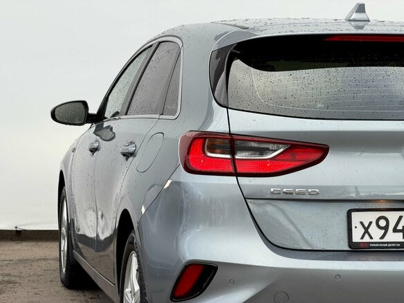 2020 Kia Ceed III, серый, 1670000 рублей - вид 10
