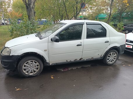 2013 Renault Logan I Рестайлинг, белый, 200000 рублей, вид 3