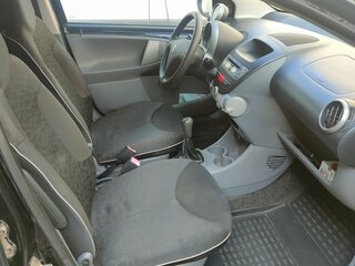 2009 Peugeot 107 I, чёрный, 299000 рублей, вид 5
