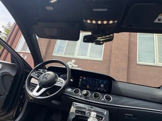 2019 Mercedes-Benz E-Класс 200 V (W213, S213, C238), чёрный, 3600000 рублей, вид 4