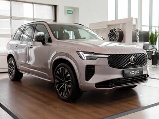 2026 Volvo XC90 B6 II Рестайлинг 2, серебристый, 11100000 рублей, вид 2