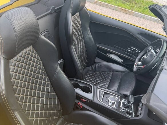 2019 Audi R8 V10 performance II (4S) Рестайлинг, жёлтый, 14000000 рублей - вид 13