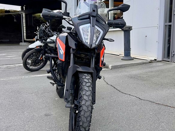 2022 KTM 390 Adventure, оранжевый, 425000 рублей - вид 4