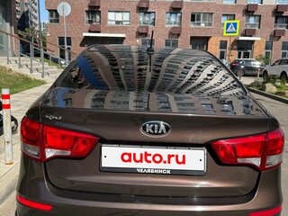 2017 Kia Rio III Рестайлинг, красный, 1400000 рублей, вид 3