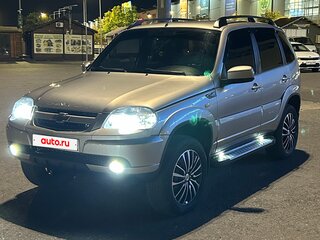 2012 Chevrolet Niva I Рестайлинг, серый, 580000 рублей, вид 1