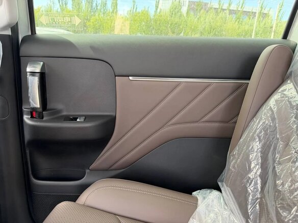 2026 Wuling Starlight 730, серебристый, 2670000 рублей - вид 15