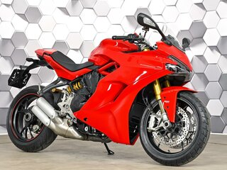 2019 Ducati Supersport, красный, 889000 рублей, вид 1
