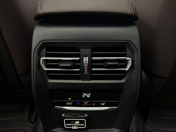 2022 BMW 3 серии Long 320Li VII (G2x), чёрный, 3080000 рублей - вид 17