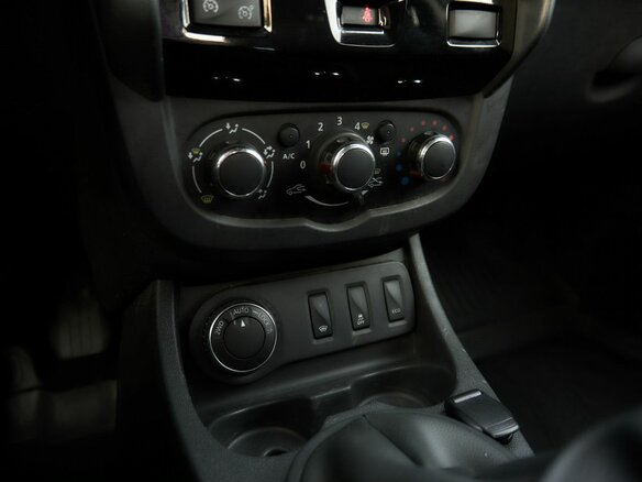 2020 Renault Duster I Рестайлинг, коричневый, 1678000 рублей - вид 9
