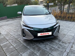 2017 Toyota Prius PHV ZVW52 IV (XW50), серебристый, 1950000 рублей, вид 5