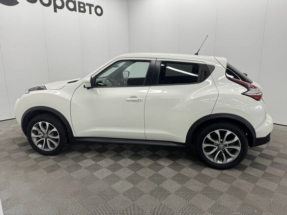 2017 Nissan Juke I Рестайлинг, белый, 1500000 рублей - вид 7