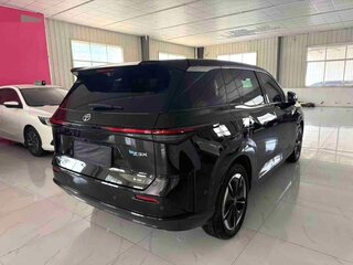 2026 Toyota bZ3X 58.3 kWh, серый, 3050153 рублей, вид 5