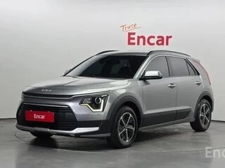 2022 Kia Niro II, серебристый, 1560000 рублей, вид 1