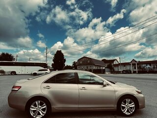2009 Toyota Camry VI (XV40) Рестайлинг, коричневый, 850000 рублей, вид 3