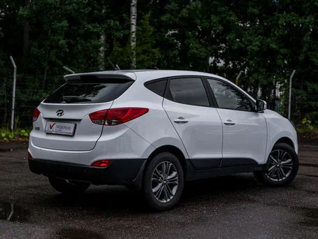2015 Hyundai ix35 I Рестайлинг, белый, 1229000 рублей, вид 2