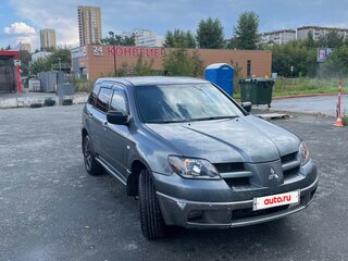 2003 Mitsubishi Outlander I, серый, 440000 рублей, вид 3
