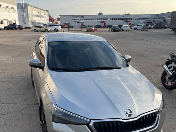 2020 Skoda Rapid II, серый, 1450000 рублей