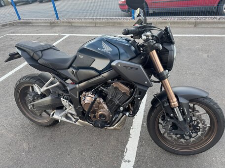 2023 Honda CB 650R, синий, 900000 рублей, вид 3