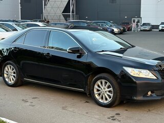 2013 Toyota Camry VII (XV50), чёрный, 1320000 рублей, вид 1
