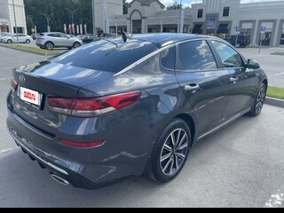 2019 Kia Optima IV Рестайлинг, серый, 2170000 рублей, вид 4